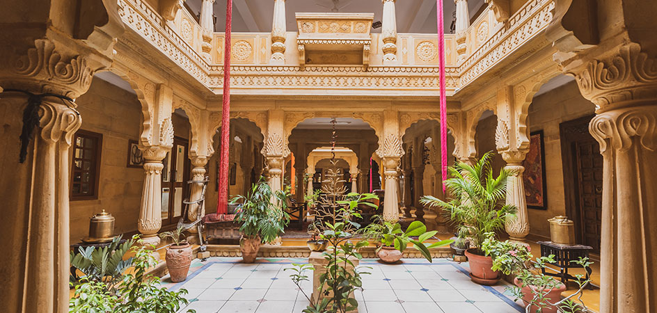 The Gulaal Gallery